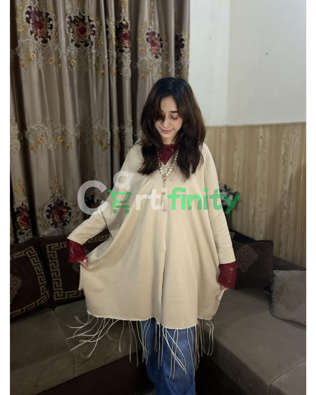 Elegant Winter Shawl - Image 5