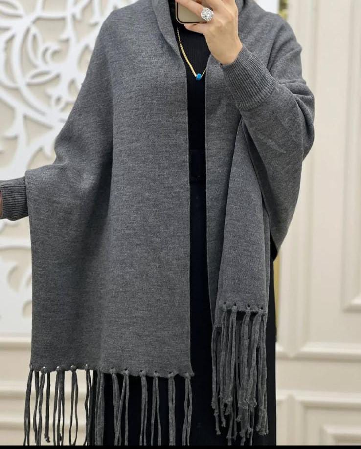 Elegant Winter Shawl - Image 7